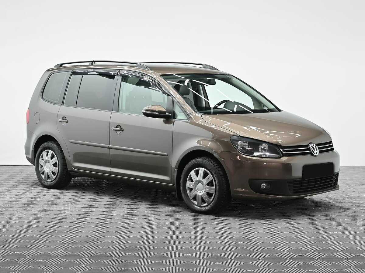 Volkswagen Touran, 2012 - 158 000 км. | Фото №2