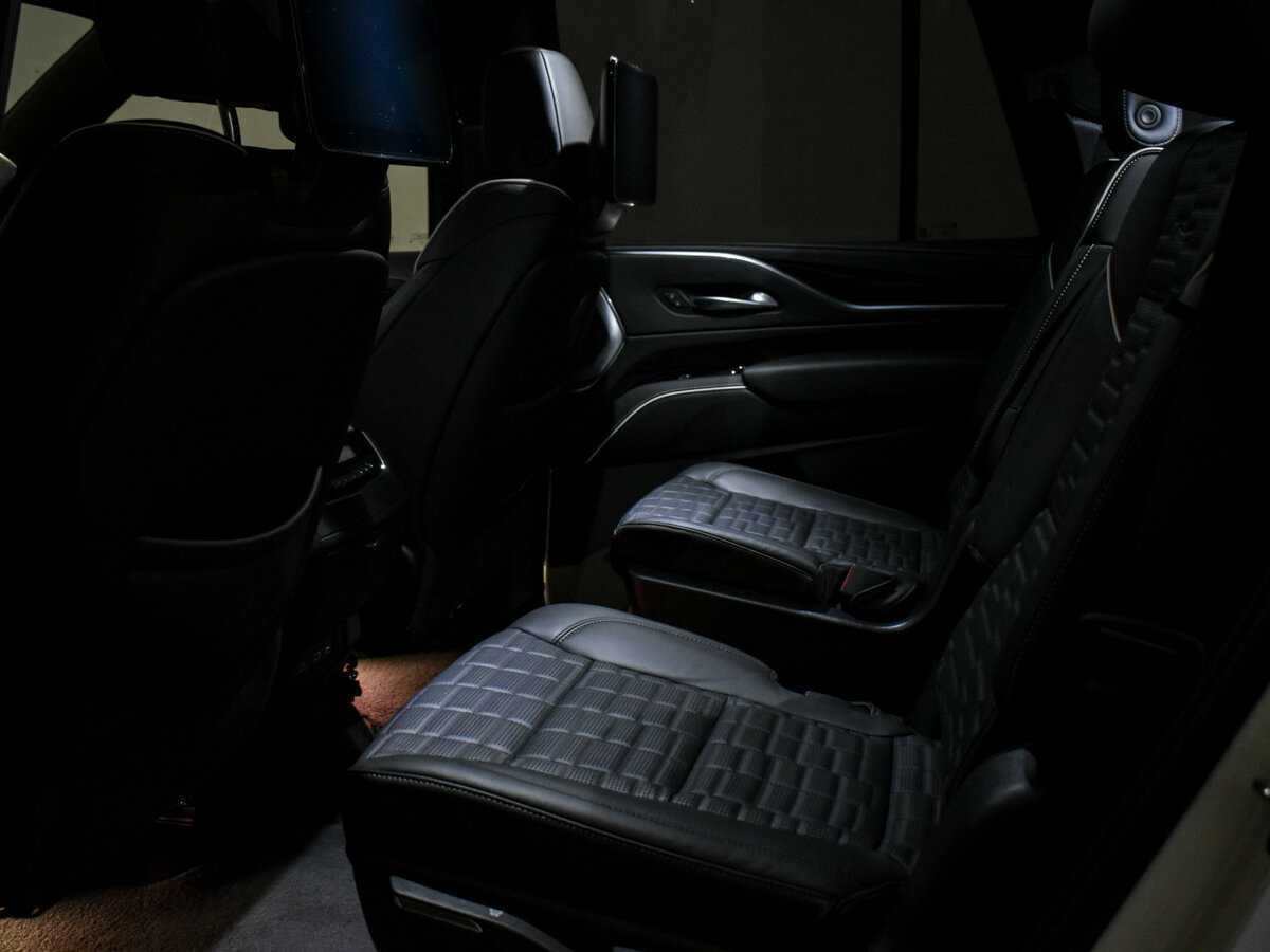 Cadillac Escalade-V, 2022 Фото №30