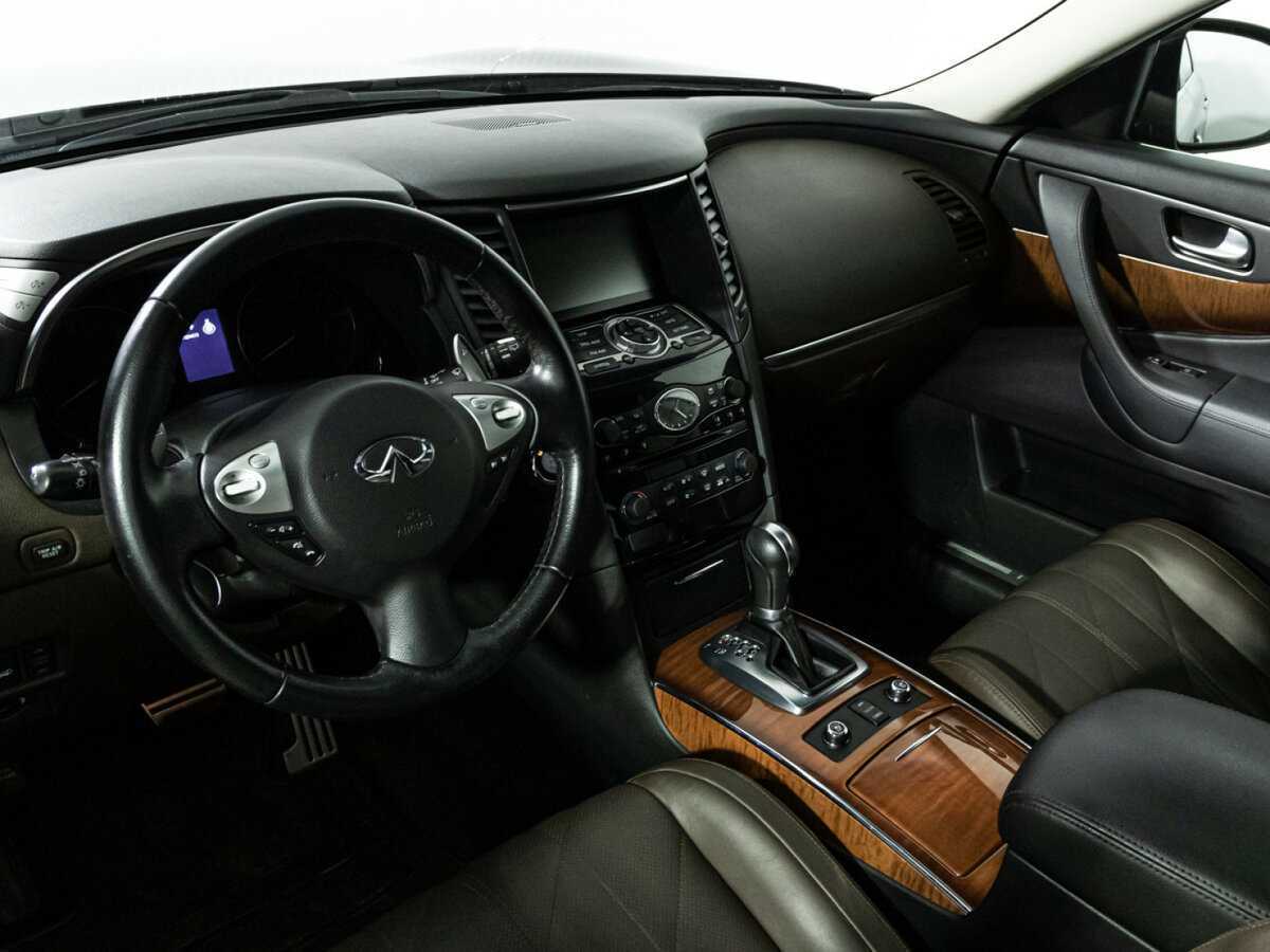Infiniti QX70, 2016 Фото №11