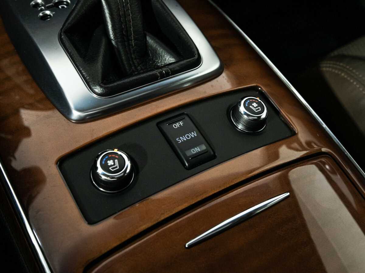 Infiniti QX70, 2016 Фото №25