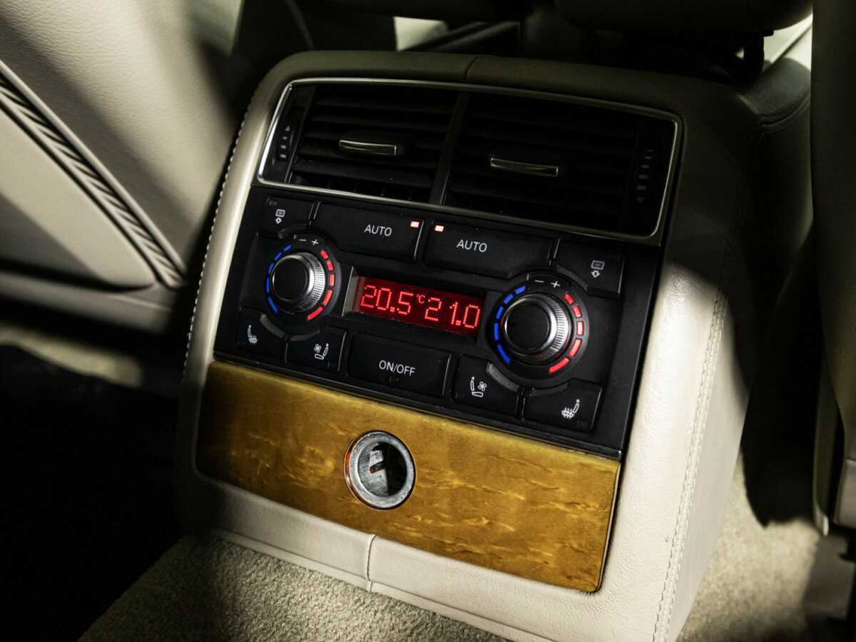 Audi A8, 2008 Фото №22