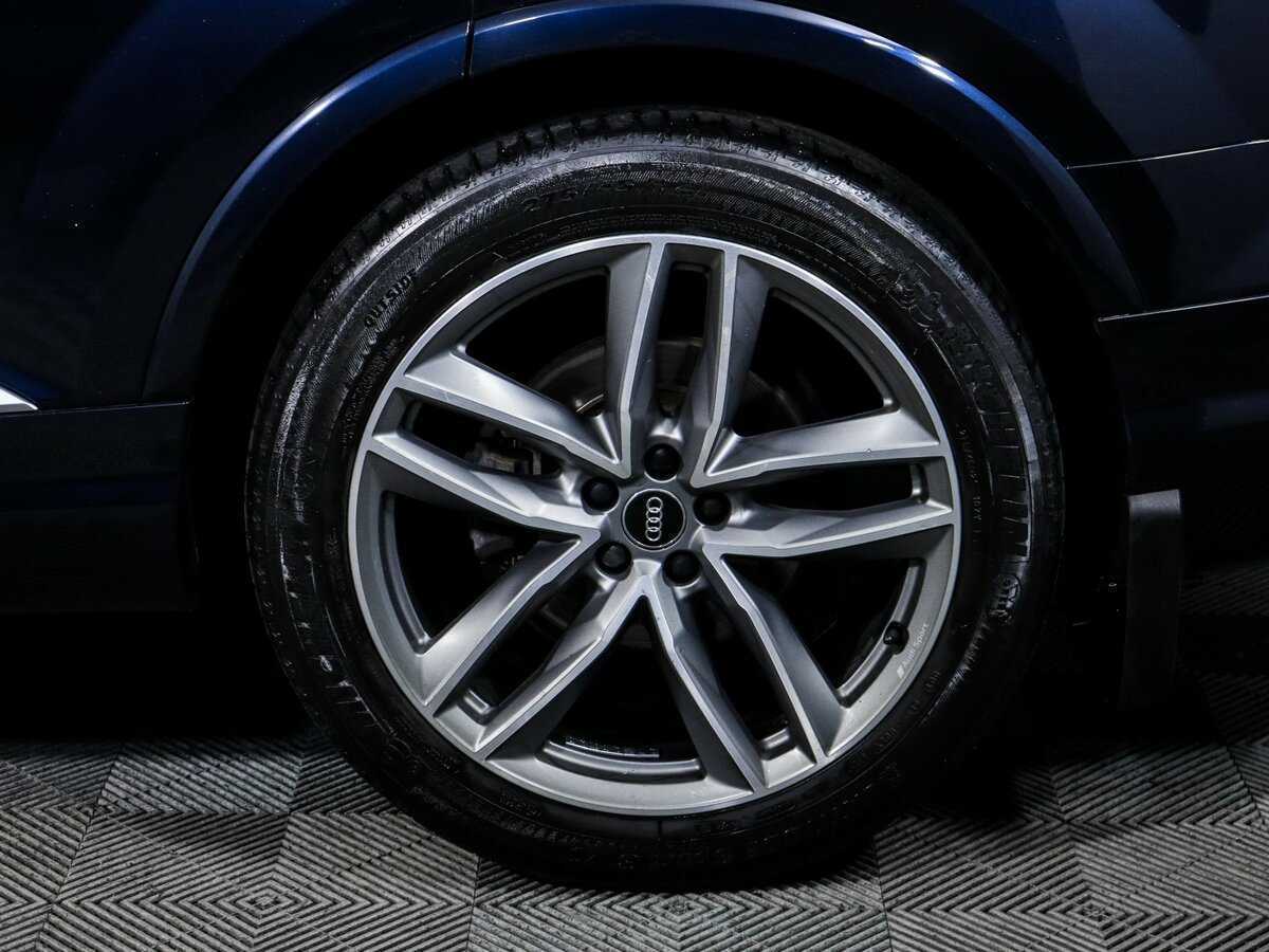 Audi Q7, 2017 Фото №12