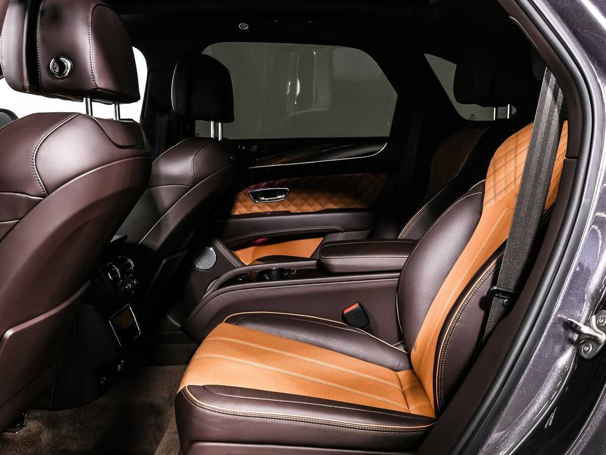 Bentley Bentayga, 2021 Фото №13