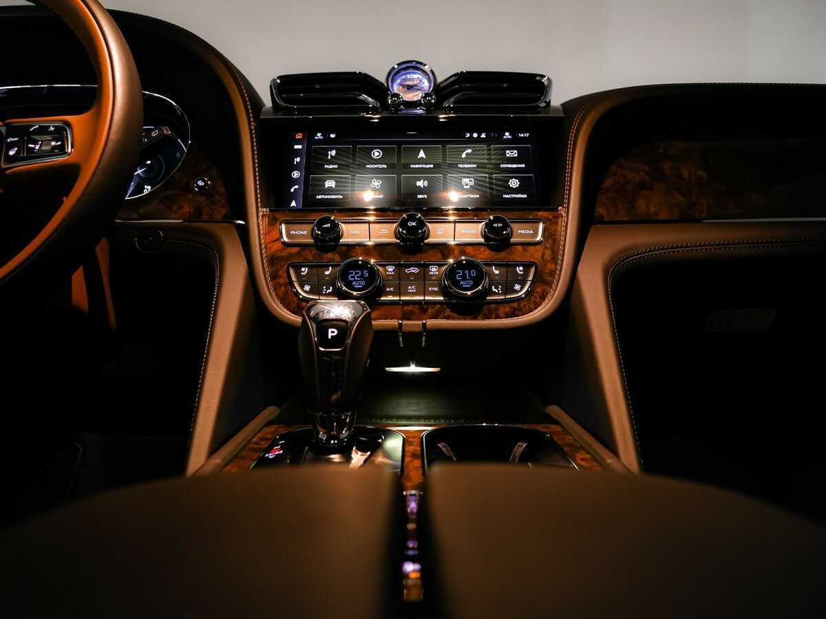 Bentley Bentayga, 2021 Фото №20