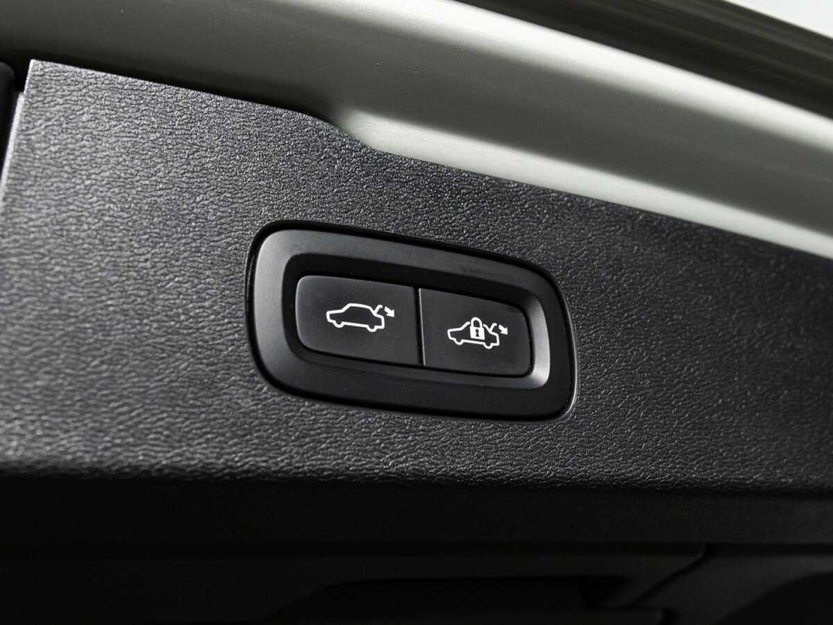 Volvo V60 Cross Country, 2019 Фото №16