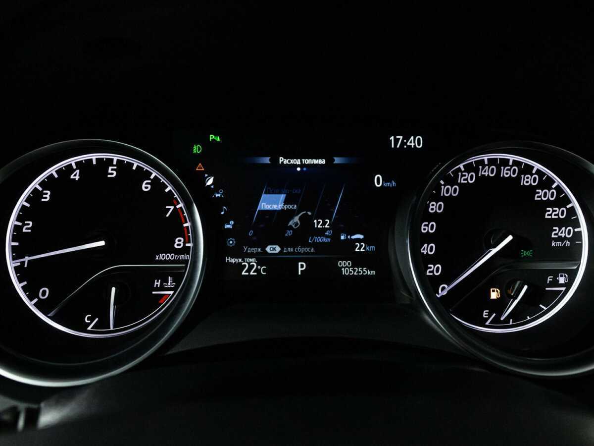 Toyota Camry, 2020 Фото №12