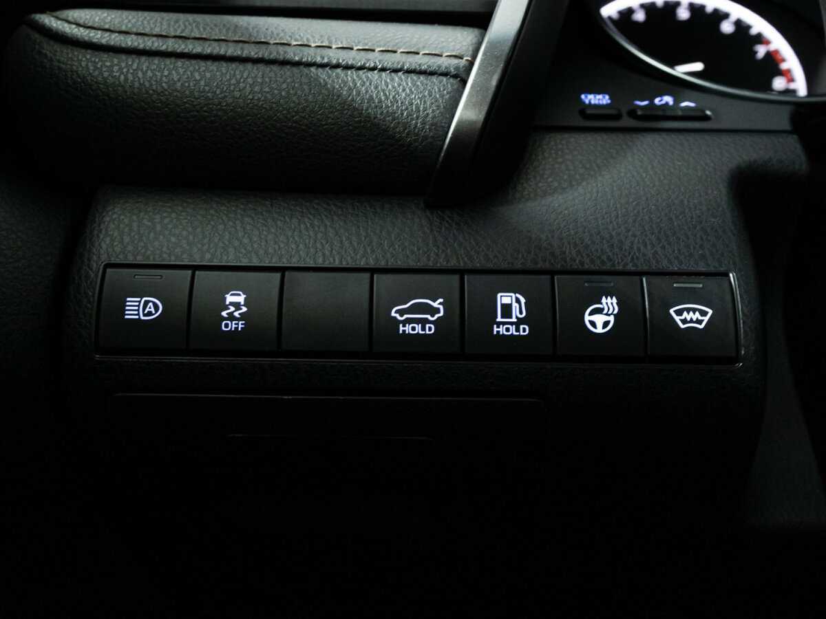 Toyota Camry, 2020 Фото №20