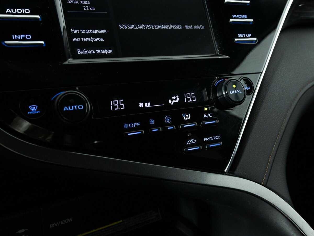Toyota Camry, 2019 Фото №18