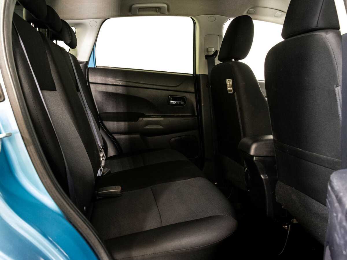 Mitsubishi ASX, 2011 Фото №11