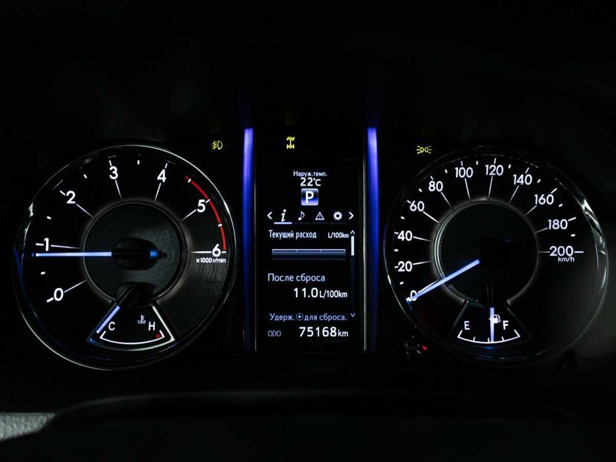 Toyota Fortuner, 2017 Фото №12