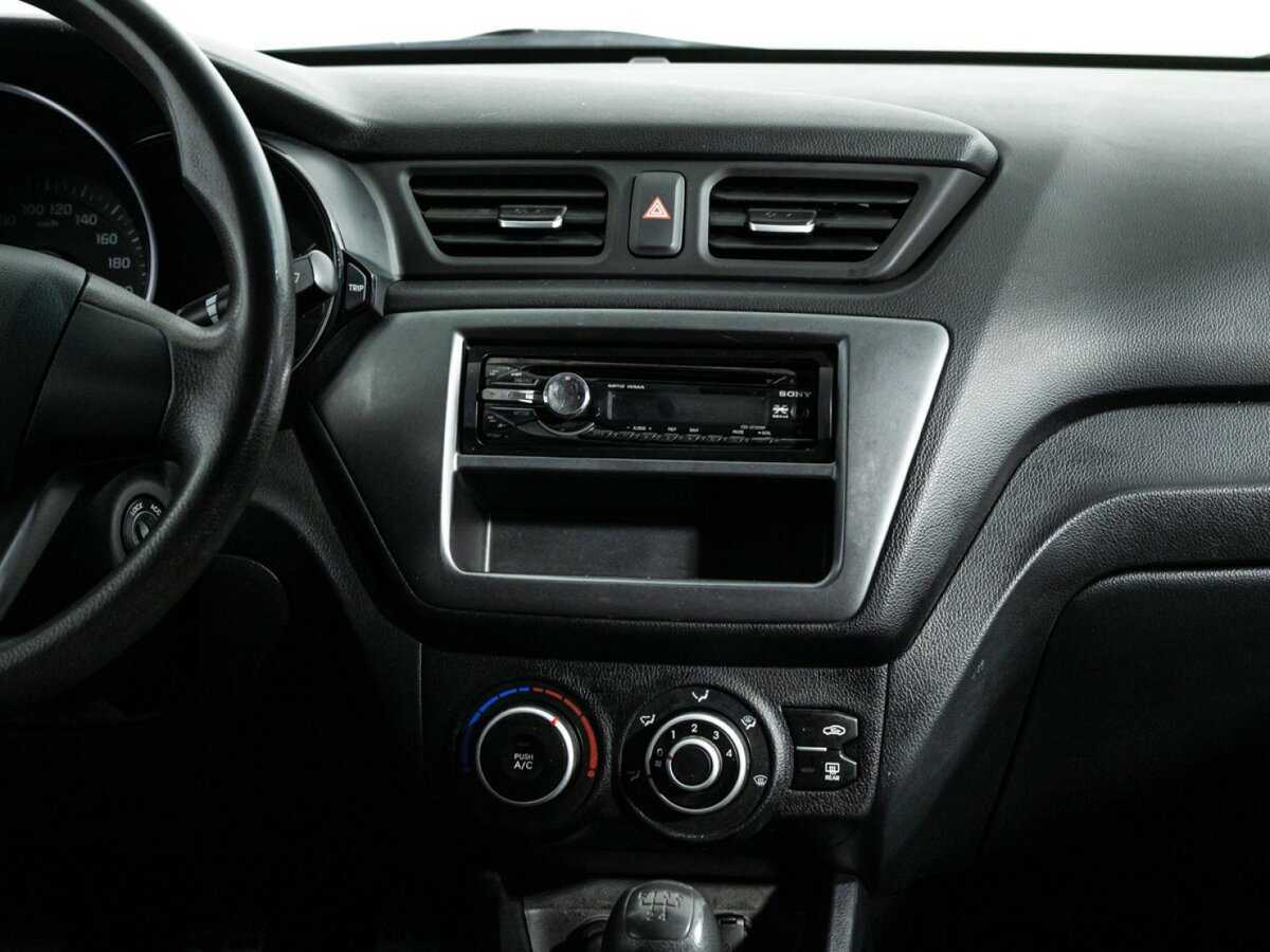 Kia Rio, 2012 Фото №14