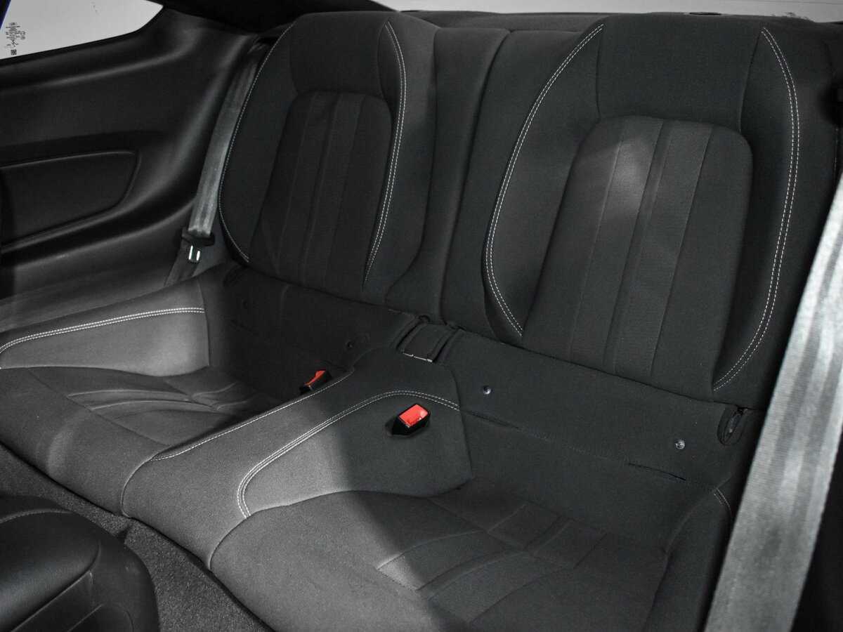 Ford Mustang, 2019 Фото №11