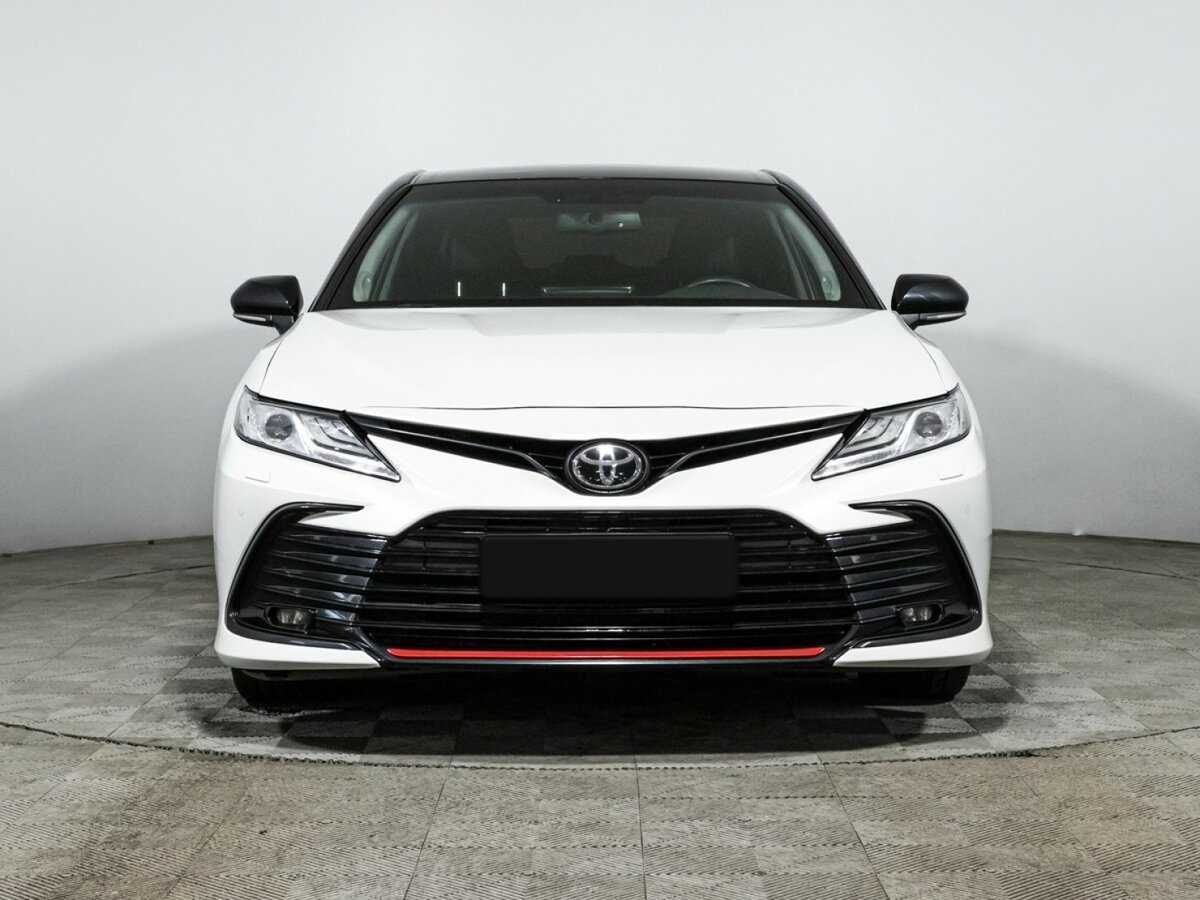 Toyota Camry, 2021 - 79 564 км. | Фото №2