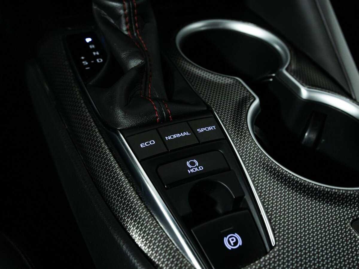Toyota Camry, 2021 Фото №18