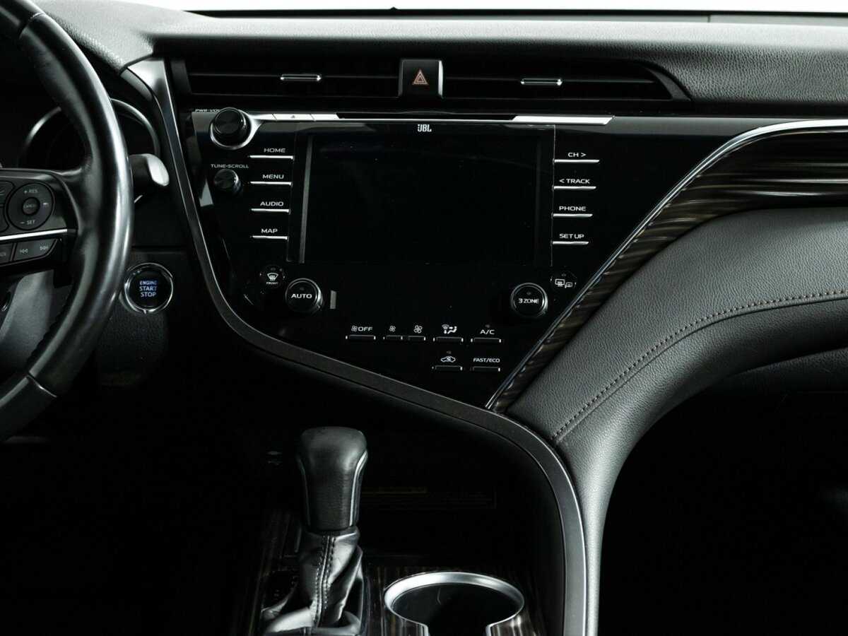 Toyota Camry, 2020 Фото №14