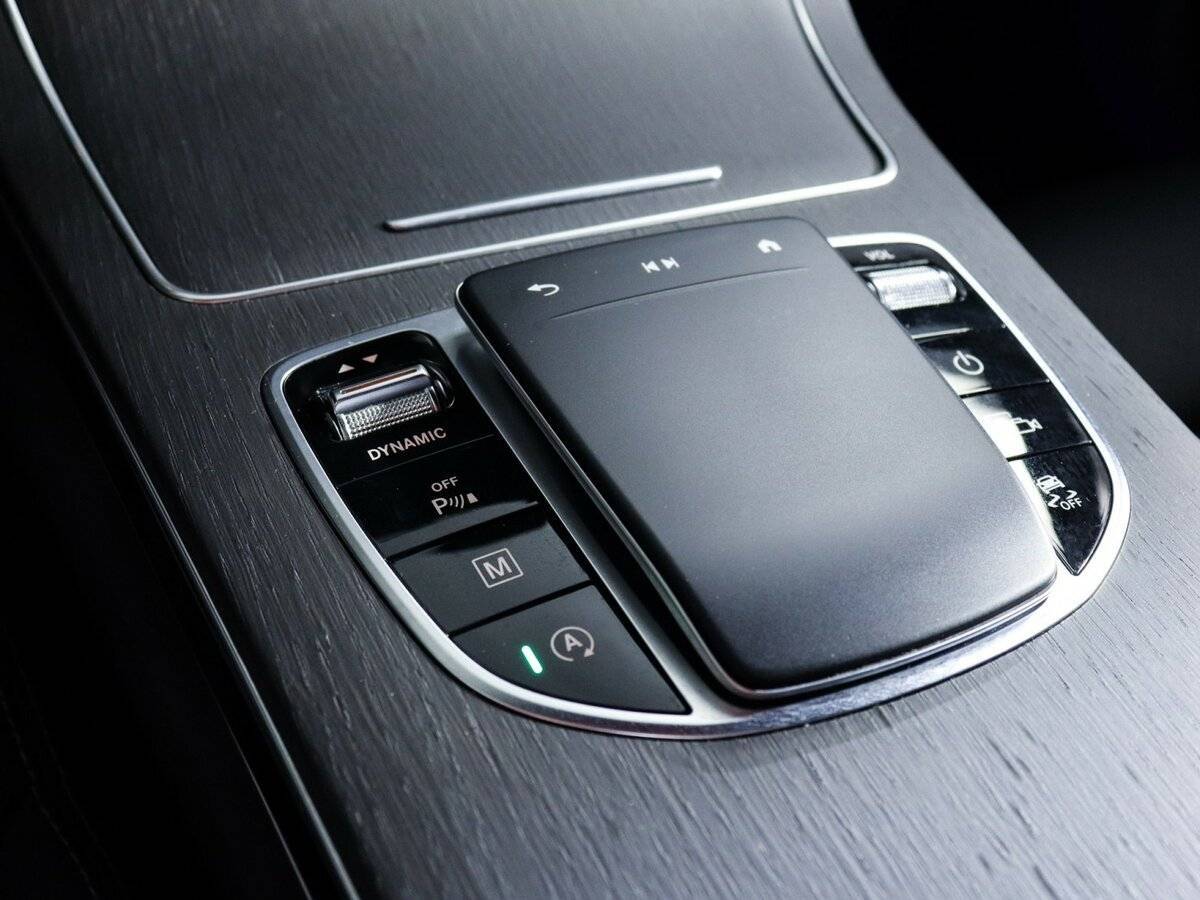 Mercedes-Benz GLC Coupe 300, 2021 Фото №26