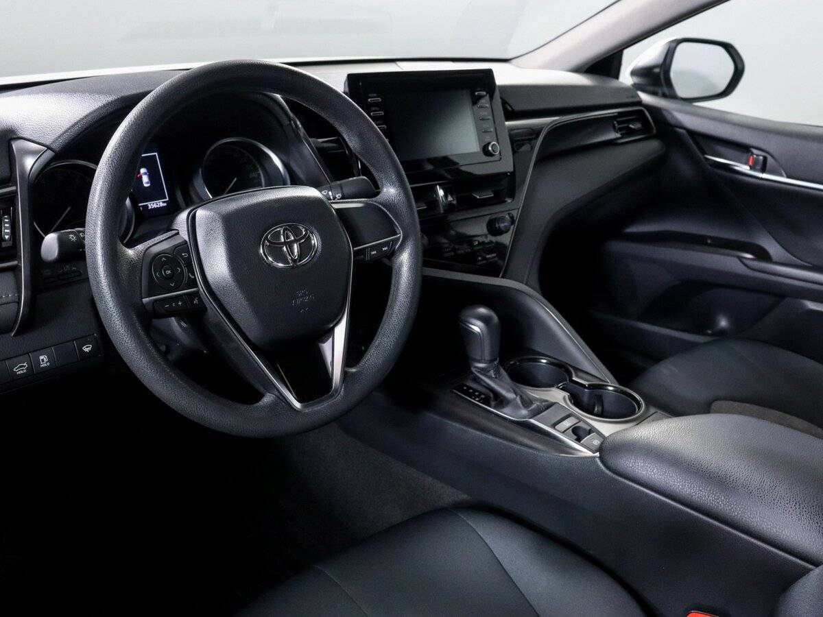 Toyota Camry, 2021 Фото №14