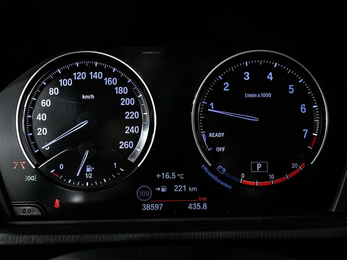 BMW X1 20i xDrive, 2021 Фото №10