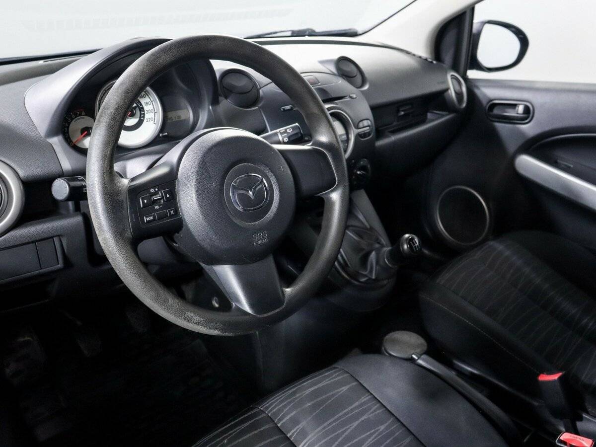 Mazda 2, 2008 Фото №14