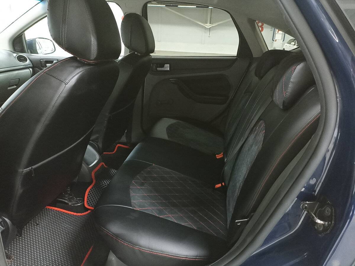 Ford Focus, 2011 Фото №12