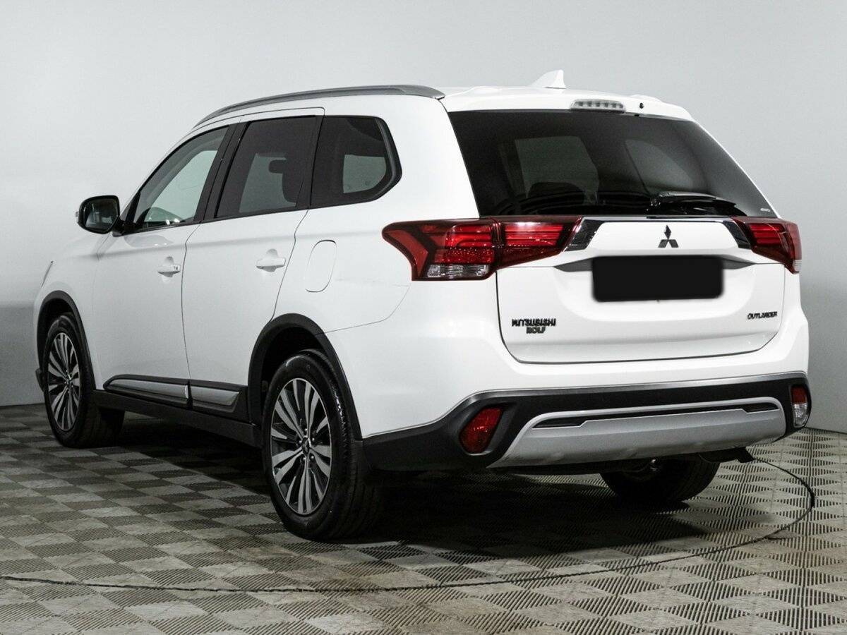 Mitsubishi Outlander, 2019 - 236 550 км. | Фото №7