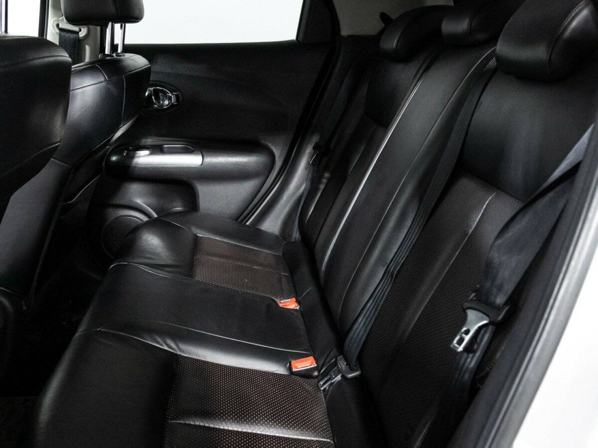 Nissan Juke, 2011 Фото №10