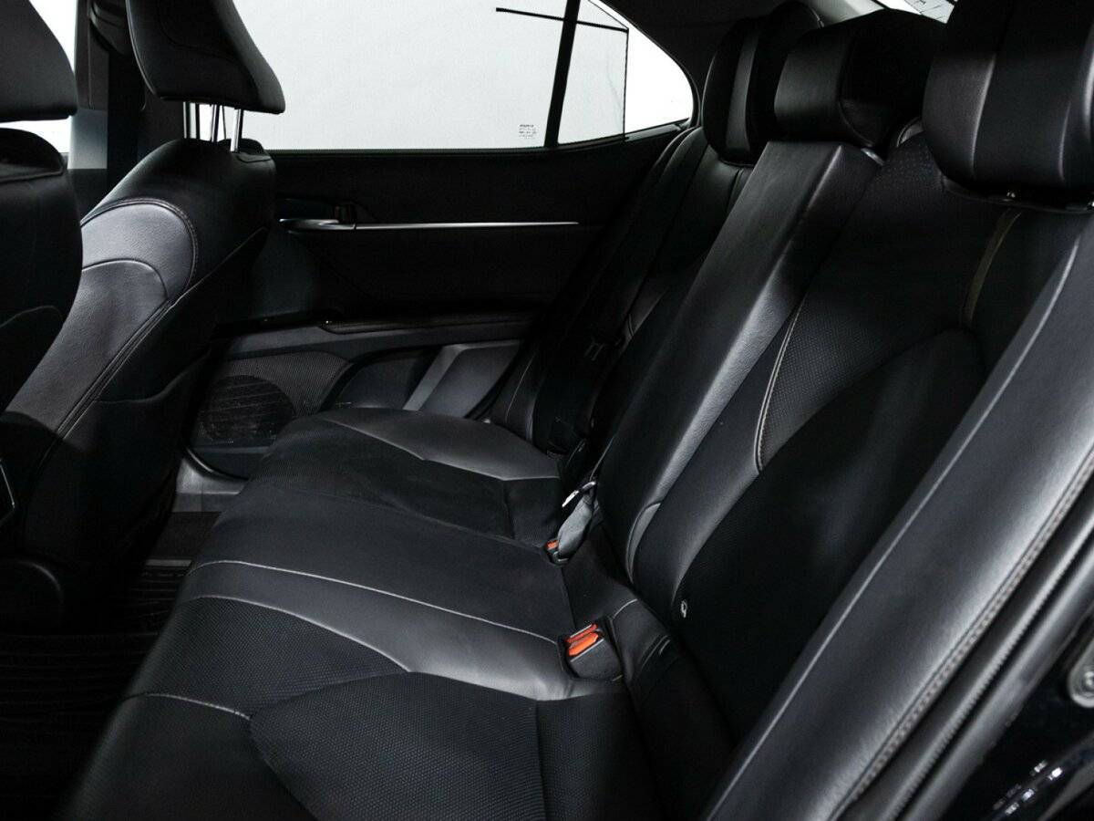 Toyota Camry, 2020 Фото №10