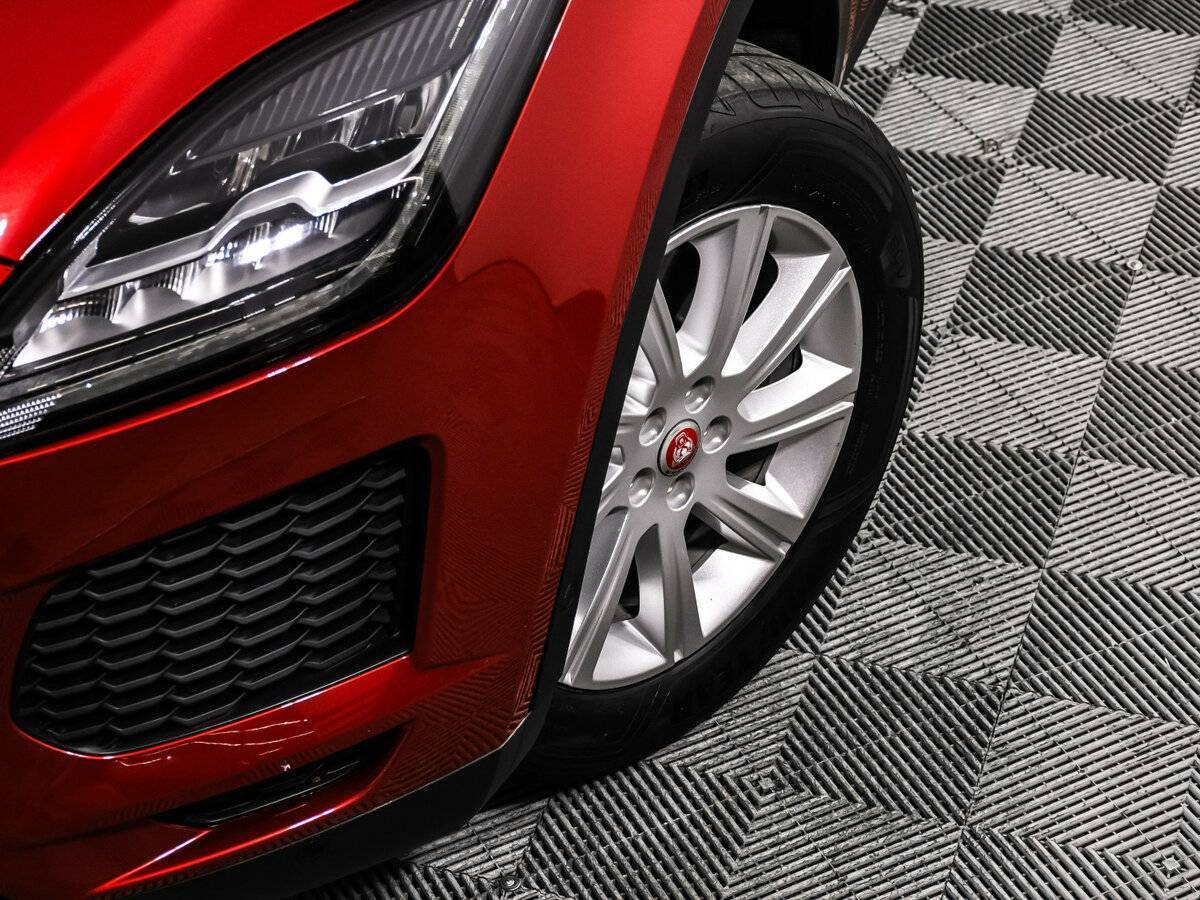 Jaguar E-Pace, 2018 Фото №14