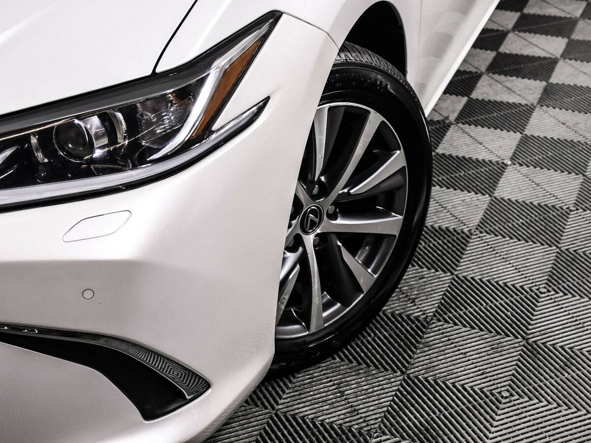 Lexus ES 250, 2019 Фото №14