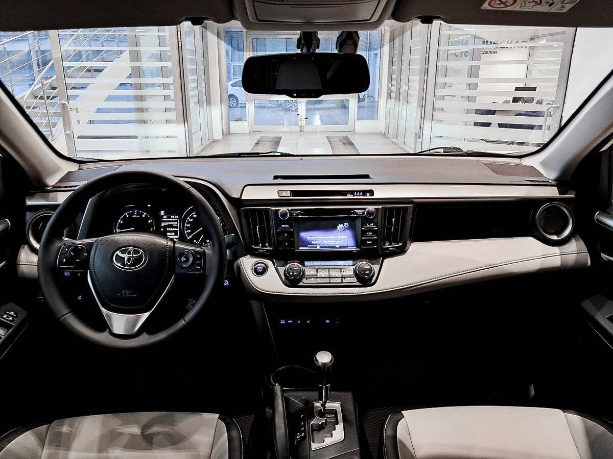 Toyota RAV4, 2016 Фото №14