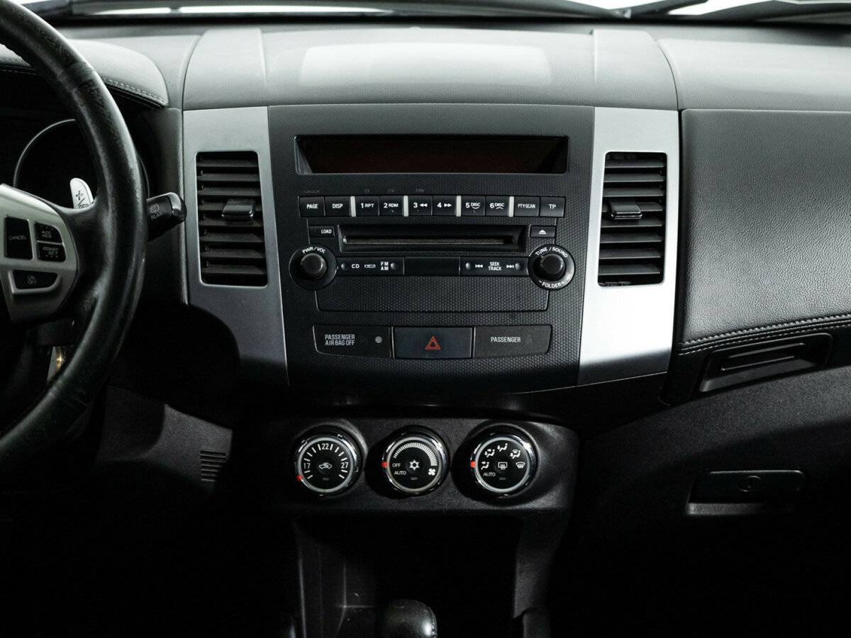 Mitsubishi Outlander, 2011 Фото №14
