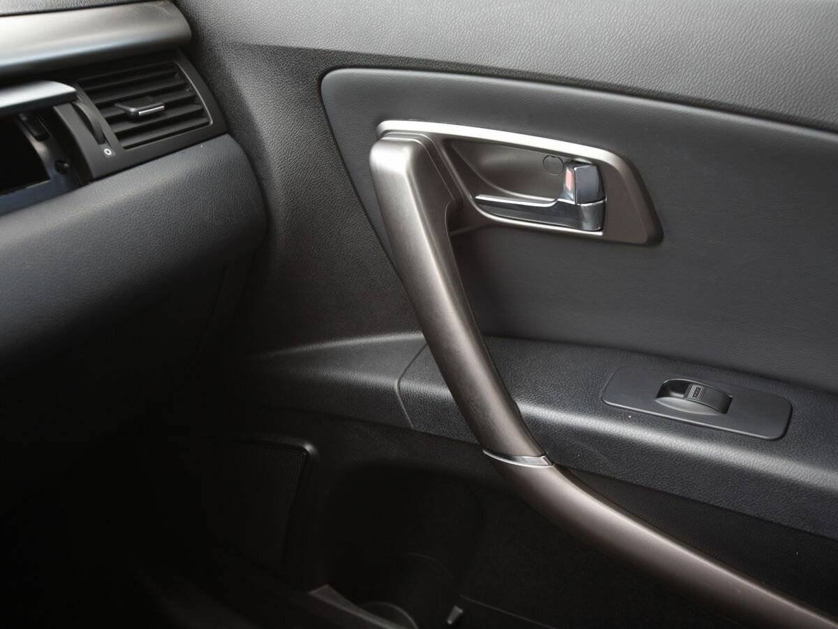 FAW Besturn X80, 2019 Фото №13