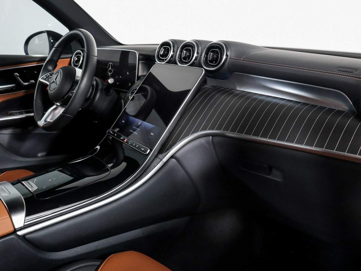 Mercedes-Benz GLC 260 L, 2023 Фото №6