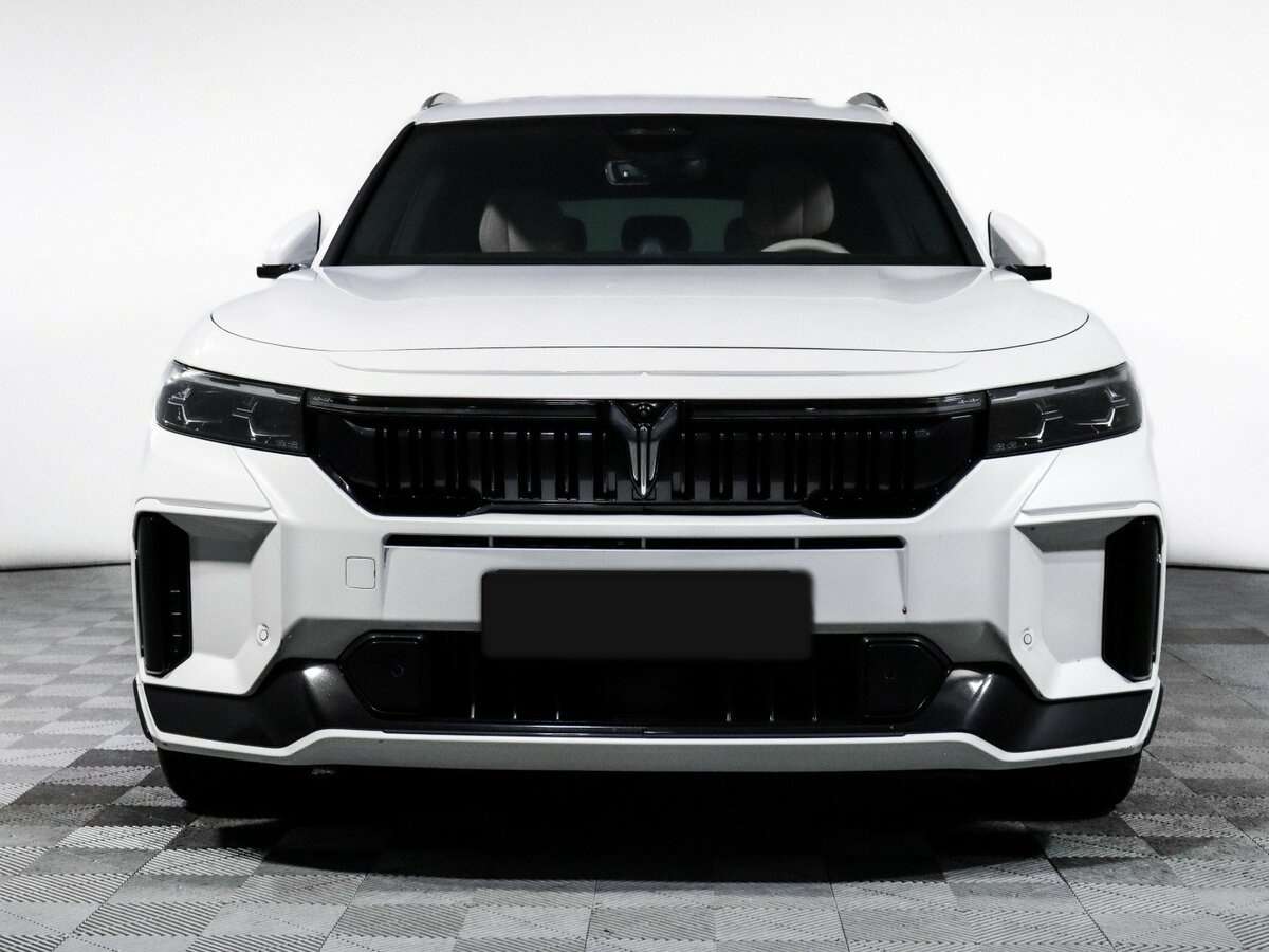 Voyah Free, 2023 - 29 752 км. | Фото №2