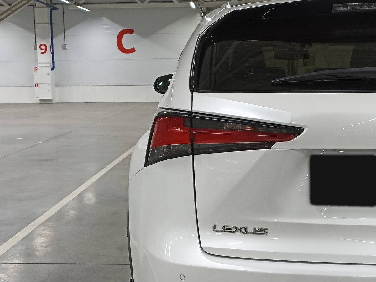 Lexus NX 300, 2018 Фото №9