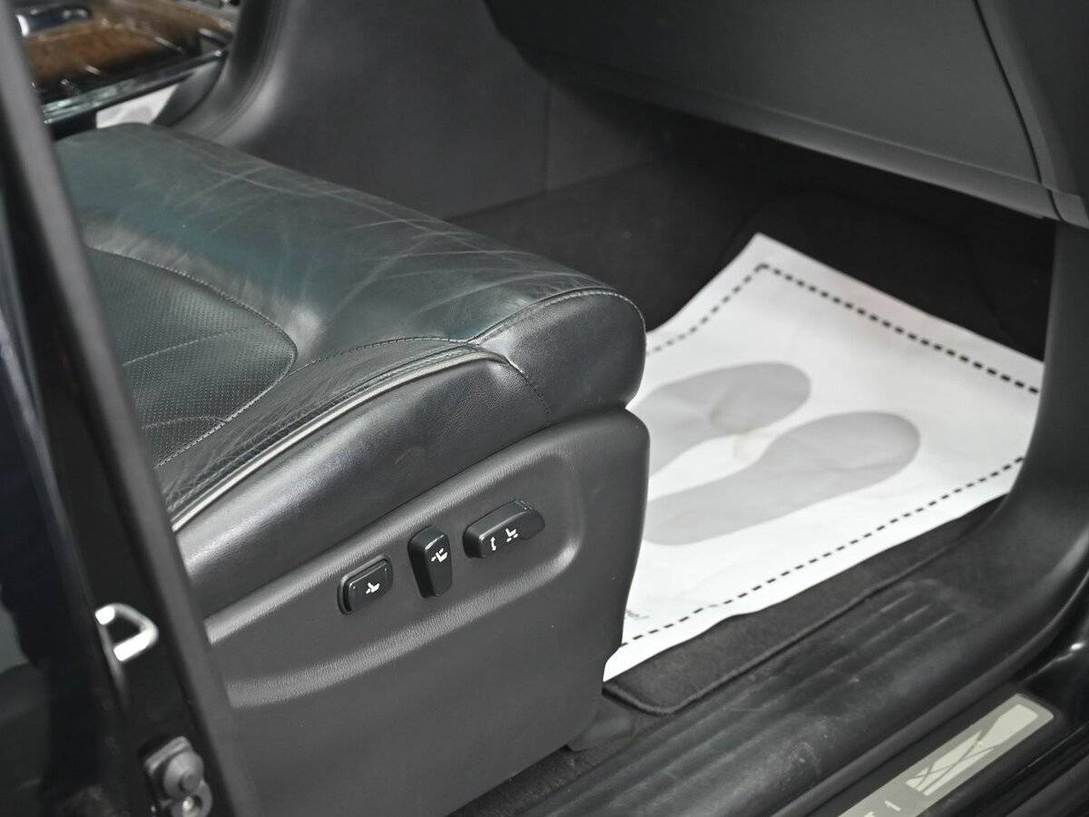 Infiniti QX80, 2013 Фото №15