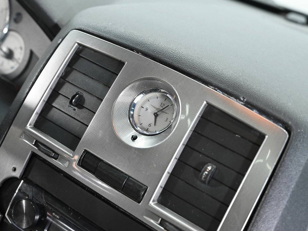 Chrysler 300C, 2004 Фото №12