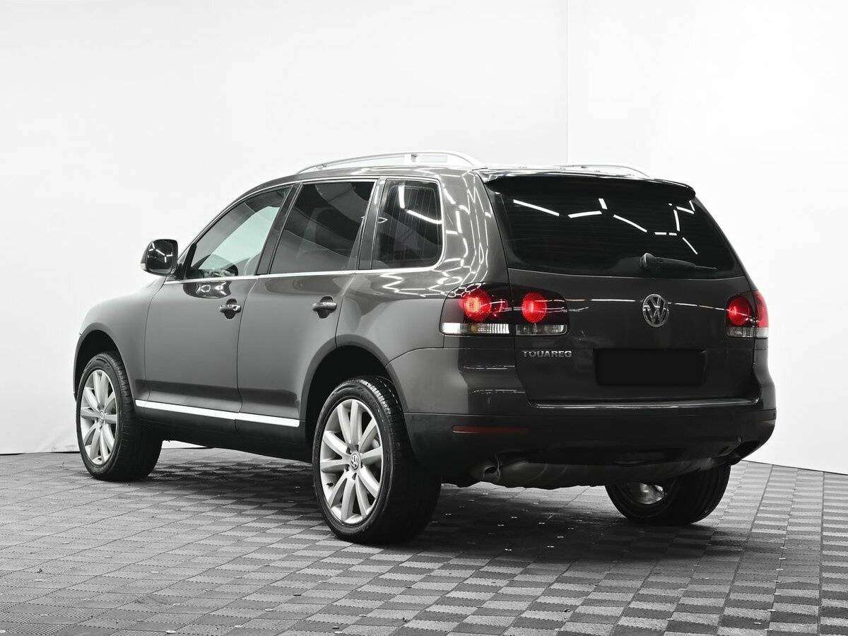 Volkswagen Touareg, 2010 Фото №3