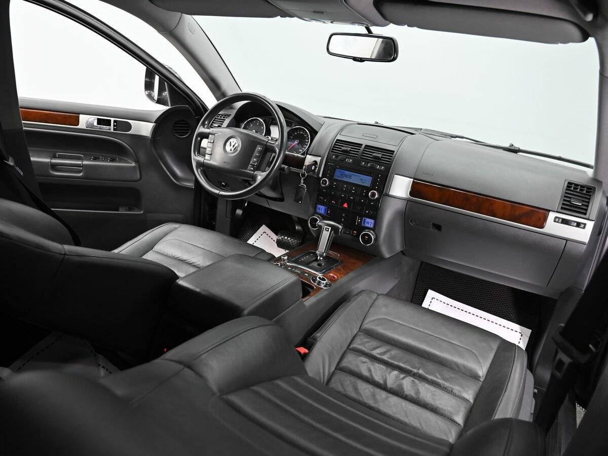 Volkswagen Touareg, 2010 Фото №13