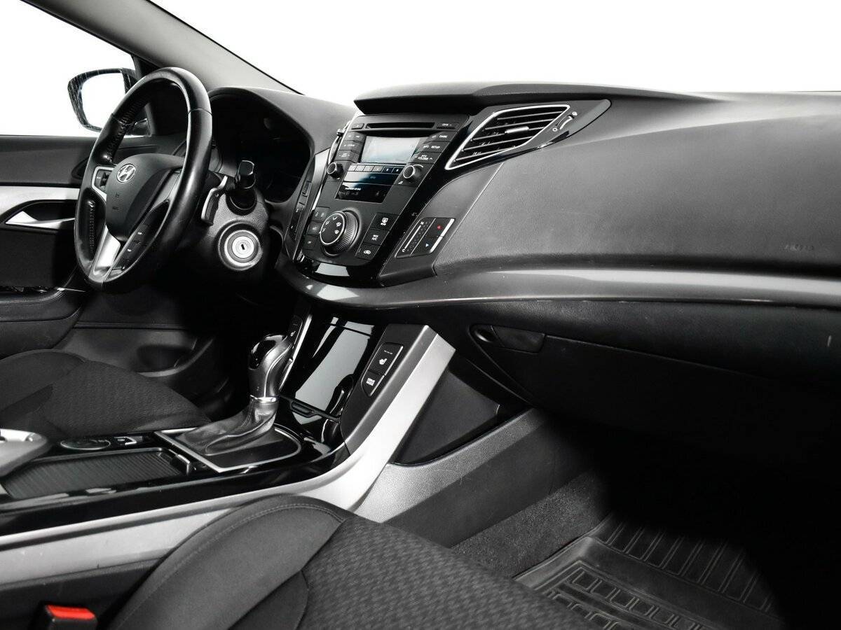 Hyundai i40, 2014 Фото №9