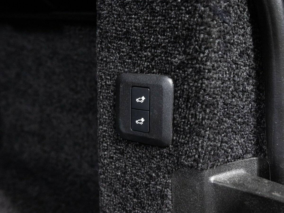 Land Rover Range Rover, 2018 Фото №14