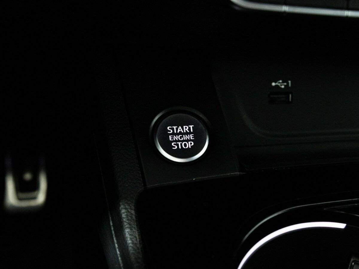 Audi A4 45 TFSI, 2021 Фото №20