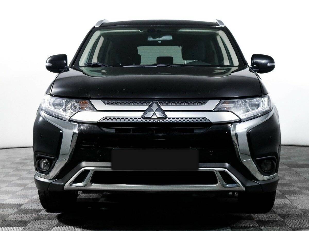 Mitsubishi Outlander, 2019 - 68 000 км. | Фото №2