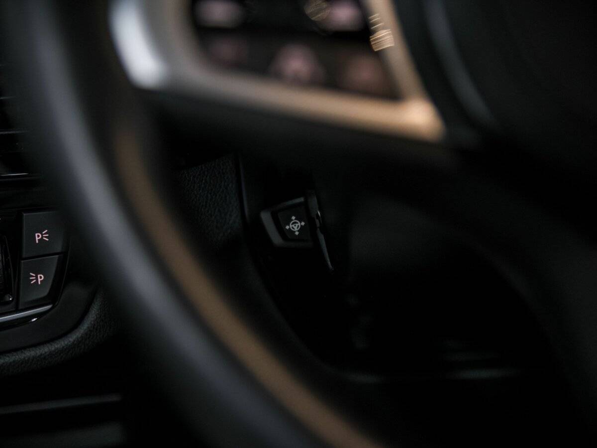 BMW 5 серии 530e xDrive, 2022 - 12 751 км. | Фото №8