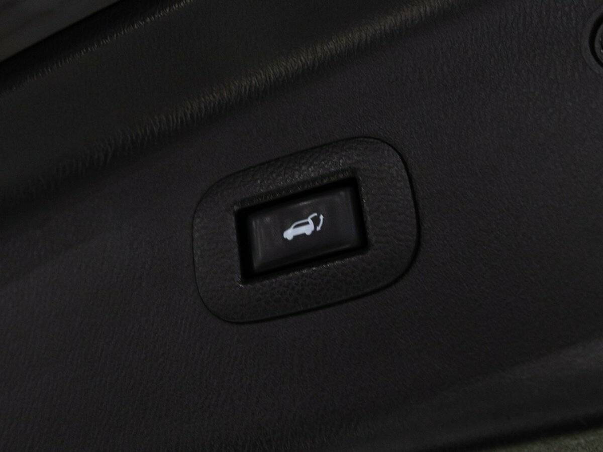 Infiniti QX80, 2017 Фото №14