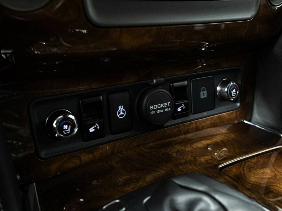 Infiniti QX80, 2017 Фото №24