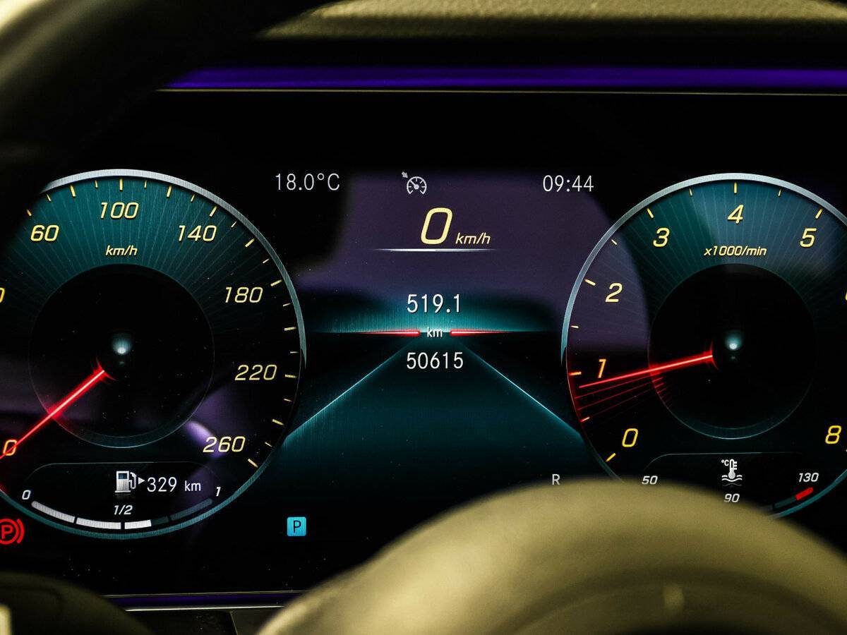 Mercedes-Benz E-Класс 200, 2021 Фото №10