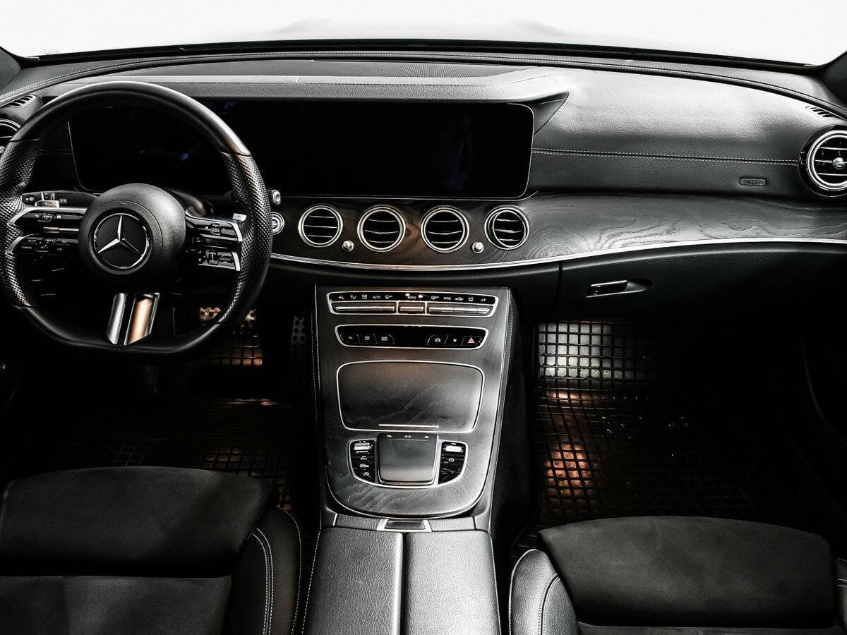 Mercedes-Benz E-Класс 200, 2021 Фото №11