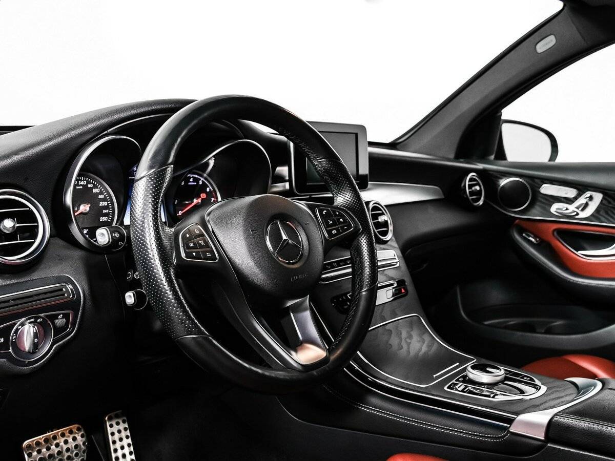 Mercedes-Benz GLC Coupe 250, 2017 Фото №12