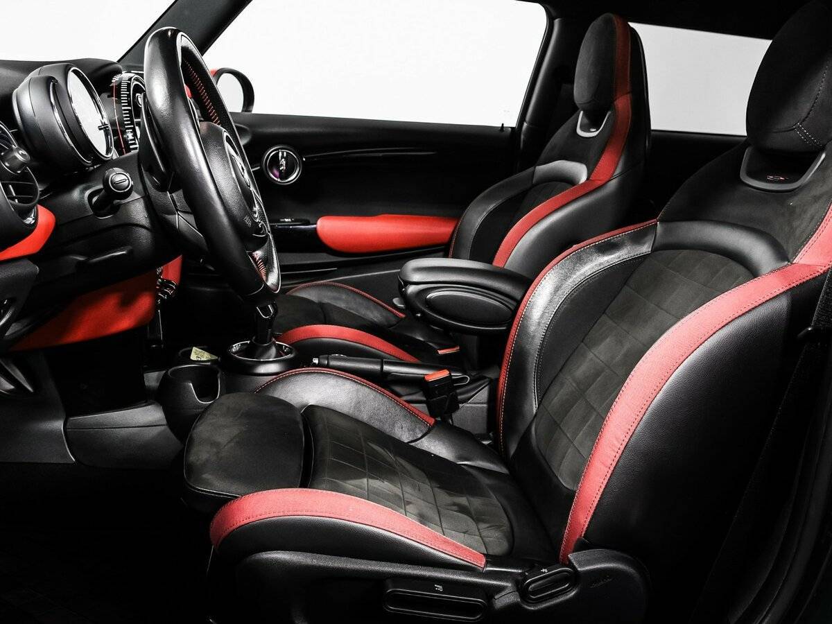 Mini Hatch JCW John Cooper Works, 2018 Фото №14